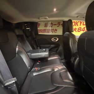 JEEP CHEROKEE　ジープチェロキー　トレイルホーク【カスタム】【４WD】【車検2年付】