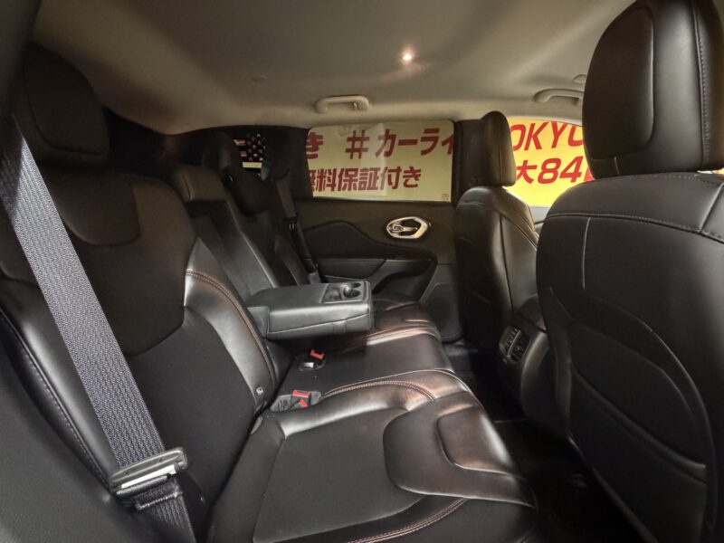 JEEP CHEROKEE ジープチェロキー トレイルホーク【カスタム】【4WD】【車検2年付】