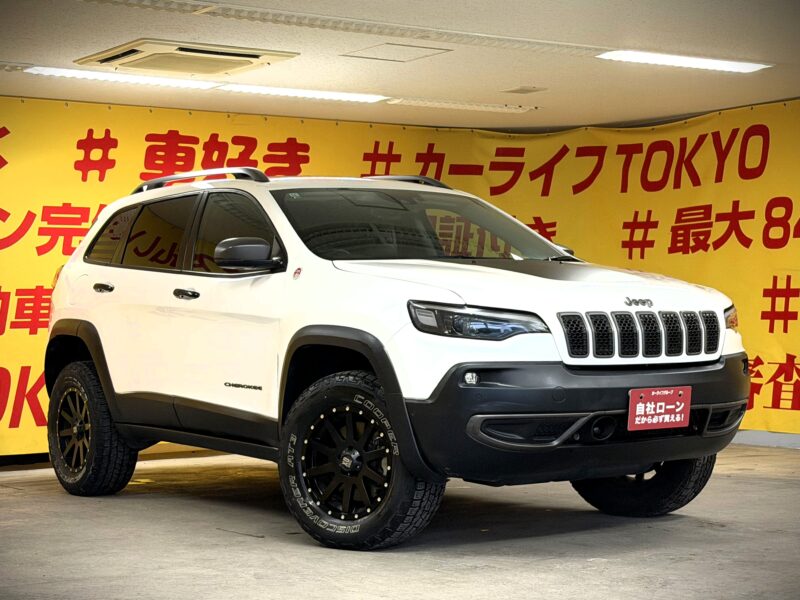 JEEP CHEROKEE ジープチェロキー トレイルホーク【カスタム】【4WD】【車検2年付】