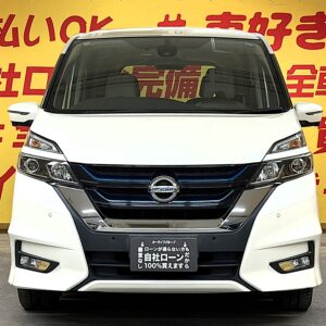 SERENA　セレナ　e-power ハイウェイスターV【ワンオーナー】