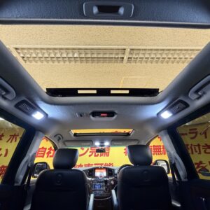 ELGRAND　エルグランド　350ハイウェイスター【4WD】【車検2年付】
