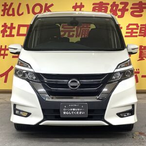 SERENA　セレナ　ハイウェイスター　【総合評価優良車】シンプルスマートのS-HYBRID🍃アイドリングストップ機能搭載🍃カタログ燃費ＪＣ０８モード１６．６ｋｍ／Ｌ🍃純正ＳＤナビ🛣️地デジフルセグTV📺ＤＶＤ📀Bluetooth📱🎶両側パワースライドドア＆デュアルバックドアタイプで荷物の出し入れも使い分け可能🧳✨エマージェンシーブレーキ搭載🚗純正フリップダウンモニター付きで後席のお子様も飽きずに楽しく乗れます😆✨　夜間走行時も明るいLEDヘッドライト＆フォグ🔦　　　⭐1年保証＋プラチナ保証⭐　
