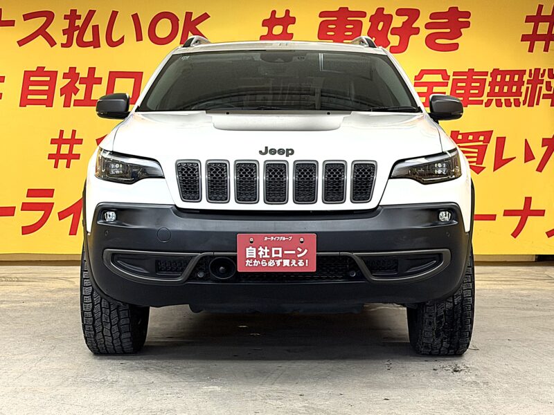 JEEP CHEROKEE ジープチェロキー トレイルホーク【カスタム】【4WD】【車検2年付】