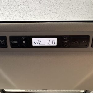 VELLFIRE　ヴェルファイア　2.4Zプラチナセレクション【特別仕様車】【カスタム】【車検2年付】