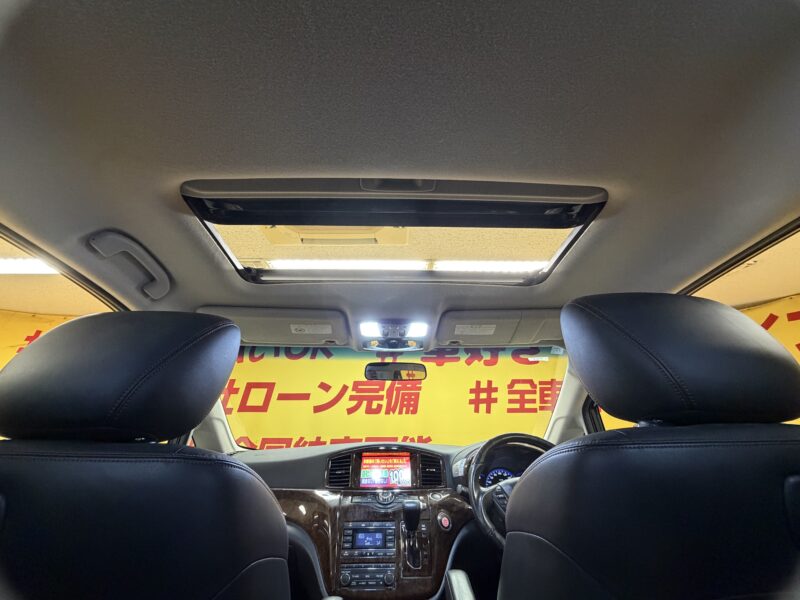 ELGRAND エルグランド 350ハイウェイスター【4WD】【車検2年付】