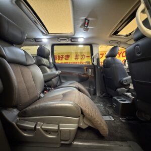 ELGRAND　エルグランド　350ハイウェイスター【4WD】【車検2年付】