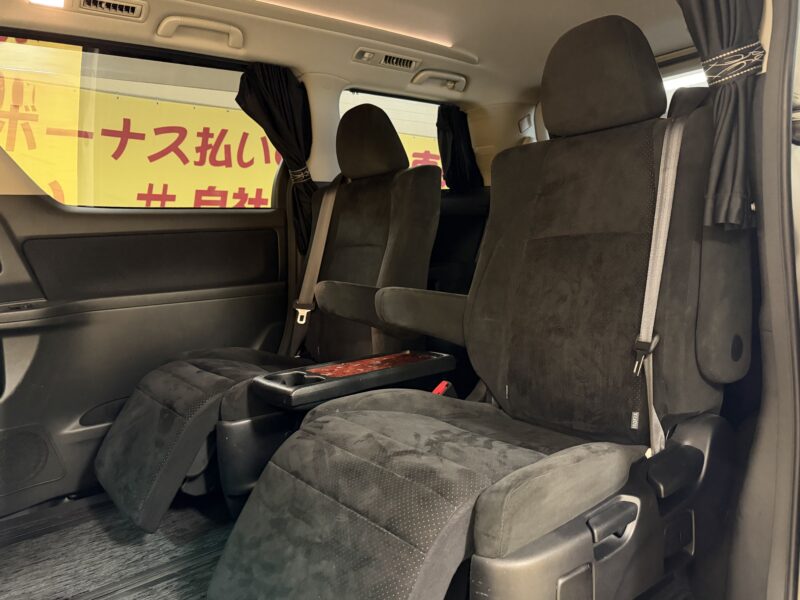 VELLFIRE ヴェルファイア 2.4Zプラチナセレクション【特別仕様車】【4WD】【カスタム】【車検2年付】