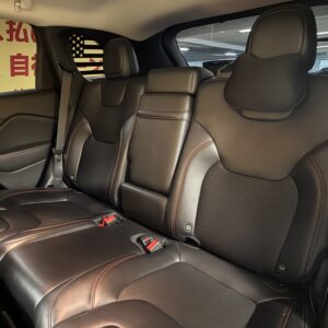 JEEP CHEROKEE　ジープチェロキー　トレイルホーク【カスタム】【４WD】【車検2年付】