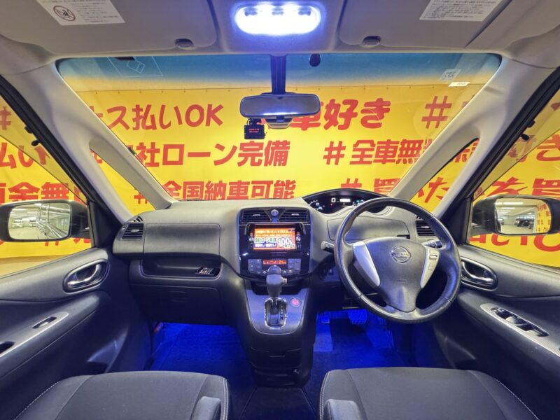 SERENA セレナ ライダー S-HYBRIDブラックライン【特別仕様車】