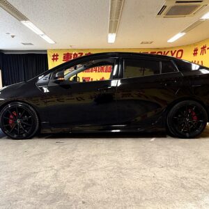 PRIUS プリウス　Ｓ【カスタム】【車検2年付】