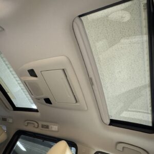 ELGRAND　エルグランド　ライダー　 白本革シート仕様　パワーシート　【特別仕様車】【4WD】【車検２年付】