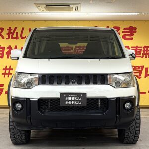 DELICA　デリカD5　Gプレミアム【カスタム】【4WD】【車検２年付】