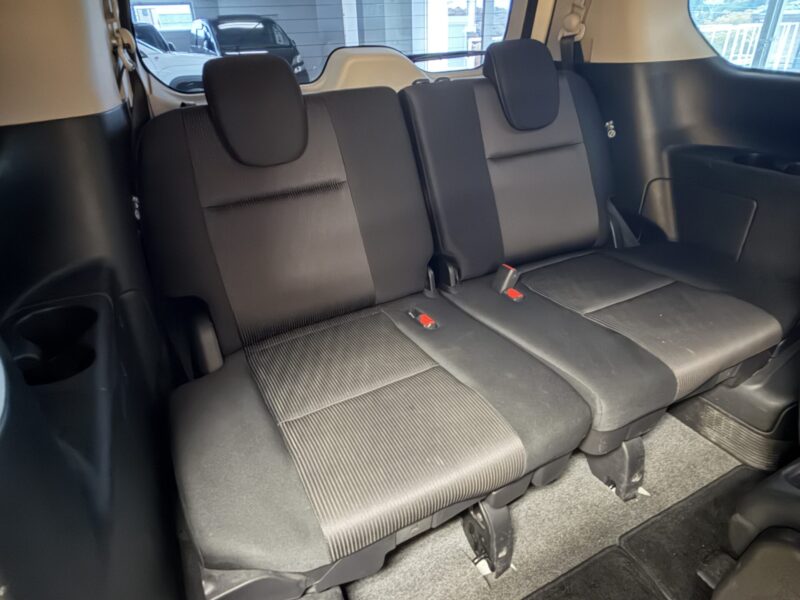 SERENA セレナ ハイウェイスター Vセレクション【特別仕様車】【ワンオーナー】