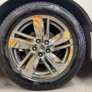 ELGRAND　エルグランド　ライダー　 白本革シート仕様　パワーシート　【特別仕様車】【4WD】【車検２年付】