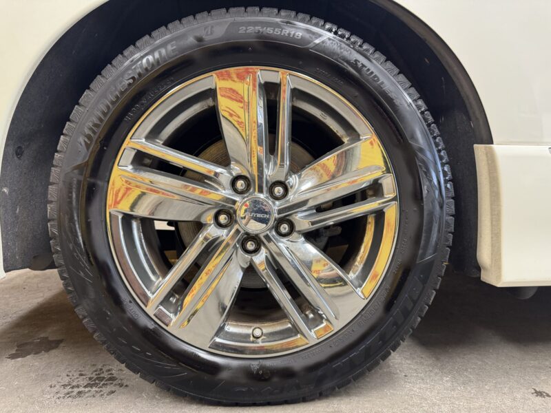 ELGRAND エルグランド ライダー 白本革シート仕様 パワーシート 【特別仕様車】【4WD】【車検2年付】