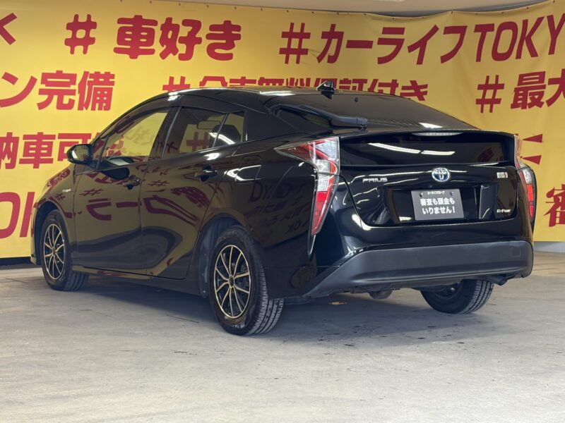 PRIUS プリウス S 【4WD】【車検2年付】