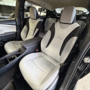 PRIUS　プリウス　S　【4WD】【車検2年付】