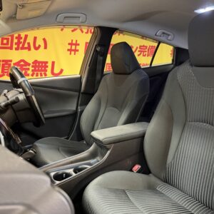 PRIUS プリウス　Ｓ【カスタム】【車検2年付】