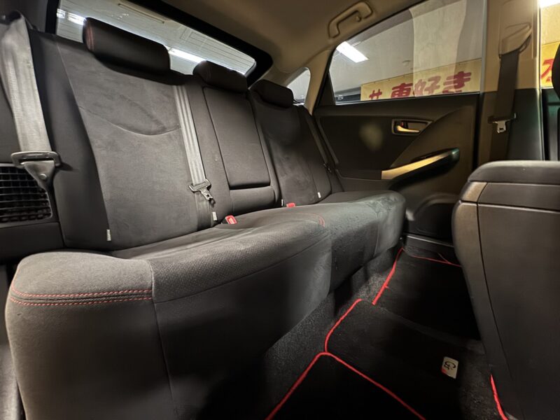 PRIUS プリウス S ツーリングセレクションG’s 【特別仕様車】【車検2年付】