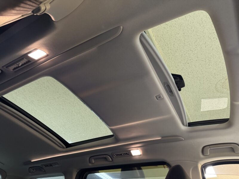VELLFIRE ヴェルファイア 2.4Z 【車検2年付】