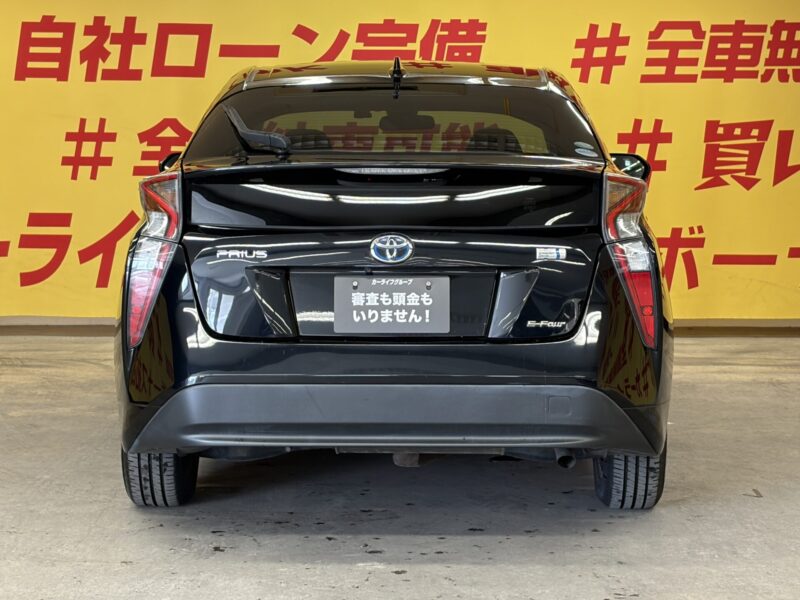 PRIUS プリウス S 【4WD】【車検2年付】