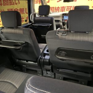 SERENA　セレナ　ハイウェイスター S-HYBRID・アドバンスドセーフティパッケージ 後期型【特別仕様車】【車検２年付】