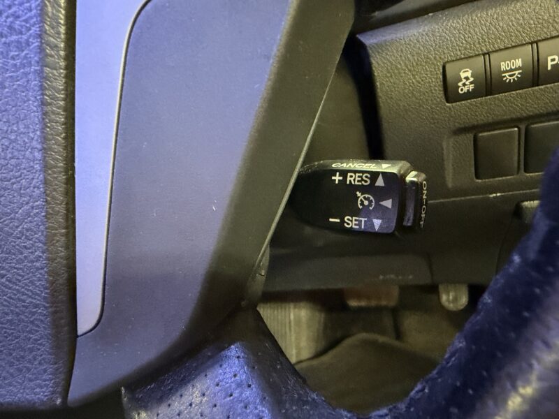 VELLFIRE ヴェルファイア 2.4Zプラチナセレクション2【特別仕様車】【カスタム】【車検2年付】