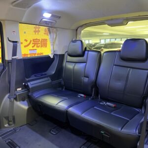 DELICA　デリカD5　Gプレミアム【カスタム】【4WD】【車検２年付】