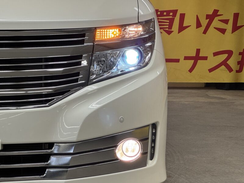 ELGRAND エルグランド ライダー 白本革シート仕様 パワーシート 【特別仕様車】【4WD】【車検2年付】