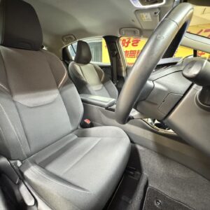 PRIUS　プリウス　G　【車検２年付】