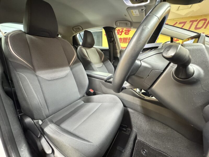 PRIUS プリウス G 【車検2年付】