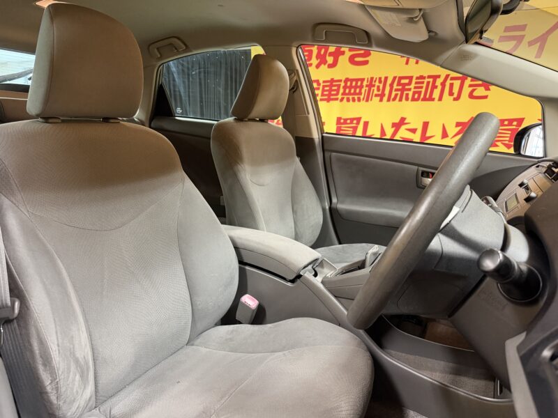 PRIUS プリウス S 【車検2年付】