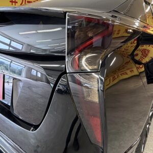PRIUS プリウス　Ｓ【カスタム】【車検2年付】