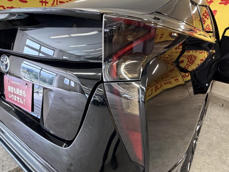 PRIUS プリウス S【カスタム】【車検2年付】