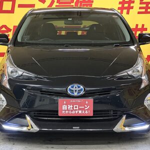 PRIUS　プリウス　Sツーリングセレクション　【総合評価優良車】【4WD】【カスタム】