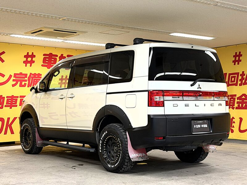 DELICA デリカD5 Gプレミアム【カスタム】【4WD】【車検2年付】