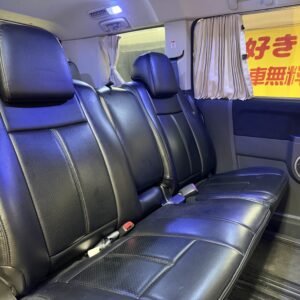 DELICA　デリカD5　Gプレミアム【カスタム】【4WD】【車検２年付】