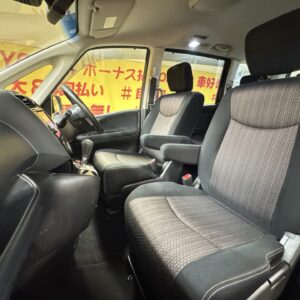 SERENA　セレナ　ハイウェイスター S-HYBRID・アドバンスドセーフティパッケージ 後期型【特別仕様車】【車検２年付】