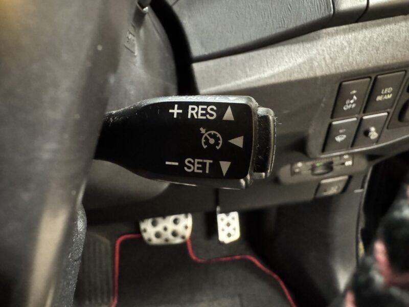 PRIUS プリウス S ツーリングセレクションG’s 【特別仕様車】【車検2年付】