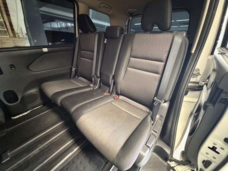 SERENA セレナ ハイウェイスター Vセレクション【特別仕様車】【ワンオーナー】