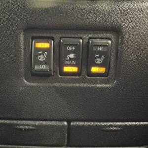 ELGRAND　エルグランド　ライダーブラックライン　黒本革シート仕様　パワーシート 【特別仕様車】【4WD】【カスタム】