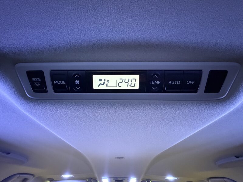 VELLFIRE ヴェルファイア 2.4Zプラチナセレクション2【特別仕様車】【カスタム】【車検2年付】