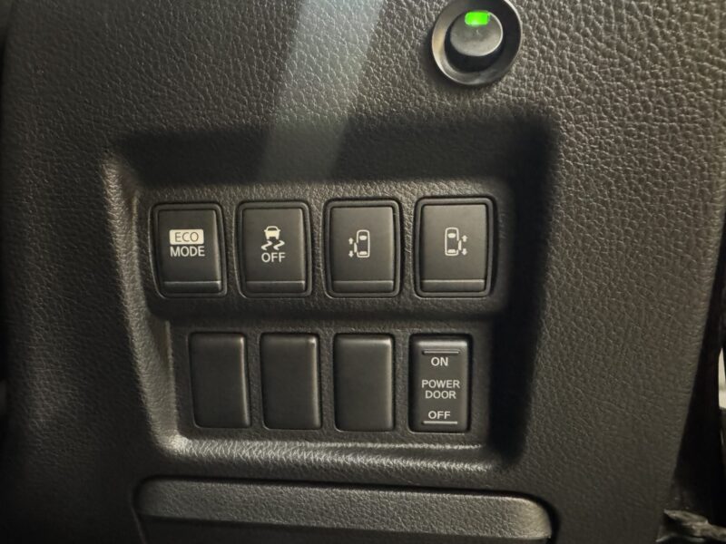 ELGRAND エルグランド 250ハイウェイスター アーバンクロム【特別仕様車】【総合評価優良車】【カスタム】