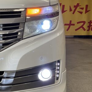 ELGRAND　エルグランド　ライダーブラックライン　黒本革シート仕様　パワーシート 【特別仕様車】【4WD】【カスタム】