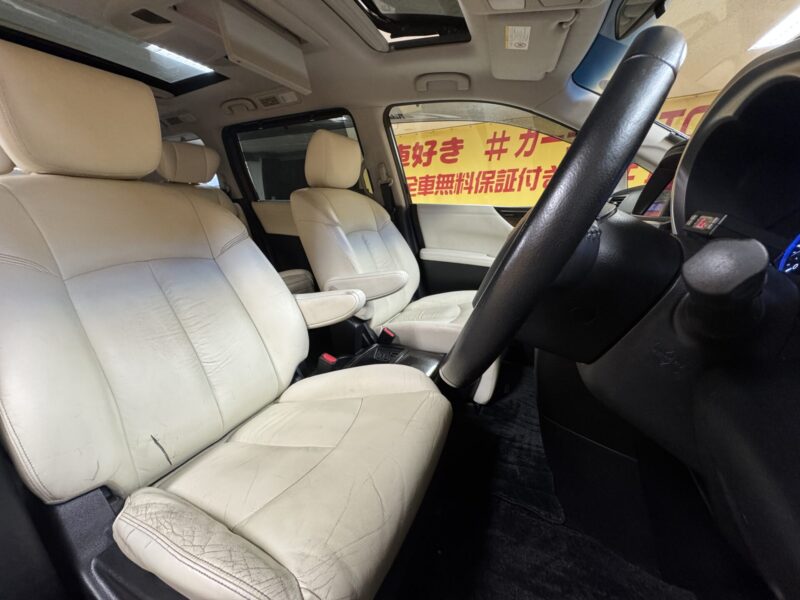 ELGRAND エルグランド ライダー 白本革シート仕様 パワーシート 【特別仕様車】【4WD】【車検2年付】