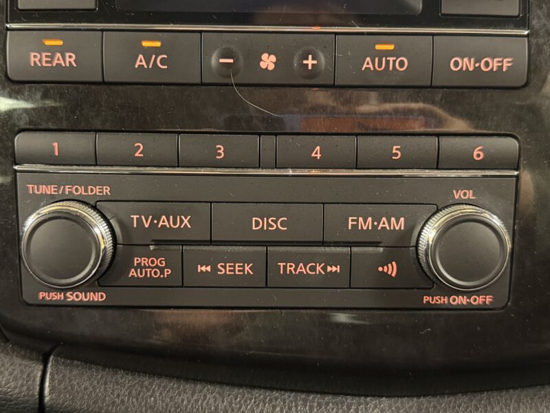 ELGRAND エルグランド ライダーブラックライン黒本革シート マニュアルシート【特別仕様車】【車検2年付】