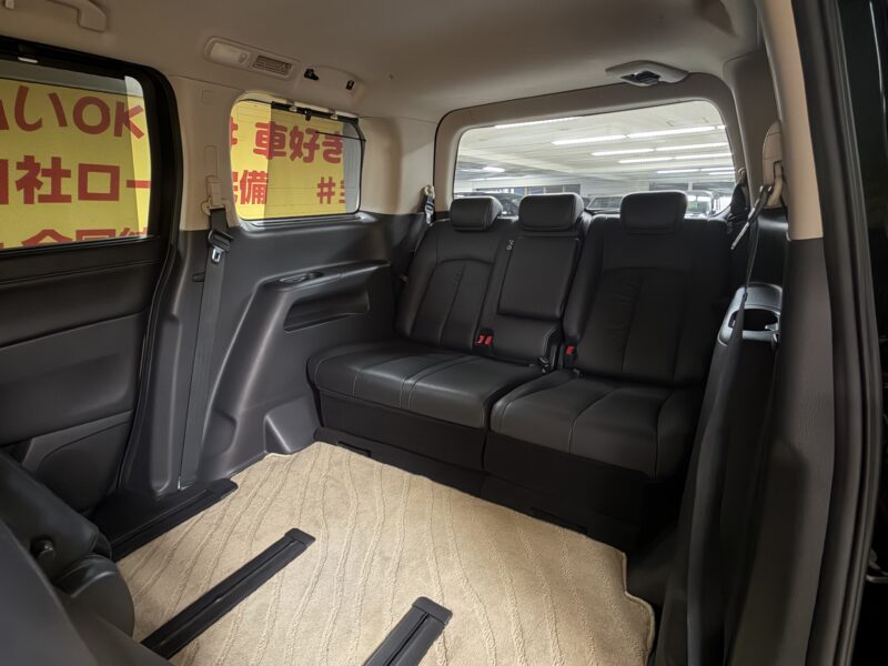 ELGRAND エルグランド ライダーブラックライン黒本革シート マニュアルシート【特別仕様車】【車検2年付】