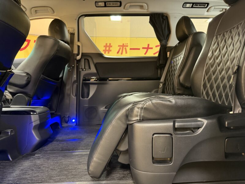 VELLFIRE ヴェルファイア 2.4Zプラチナセレクション【総合評価優良車】【特別仕様車】【カスタム】【車検2年付】