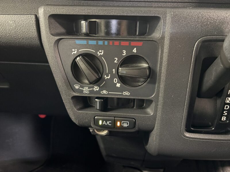 HIJET ハイゼットカーゴ クルーズ