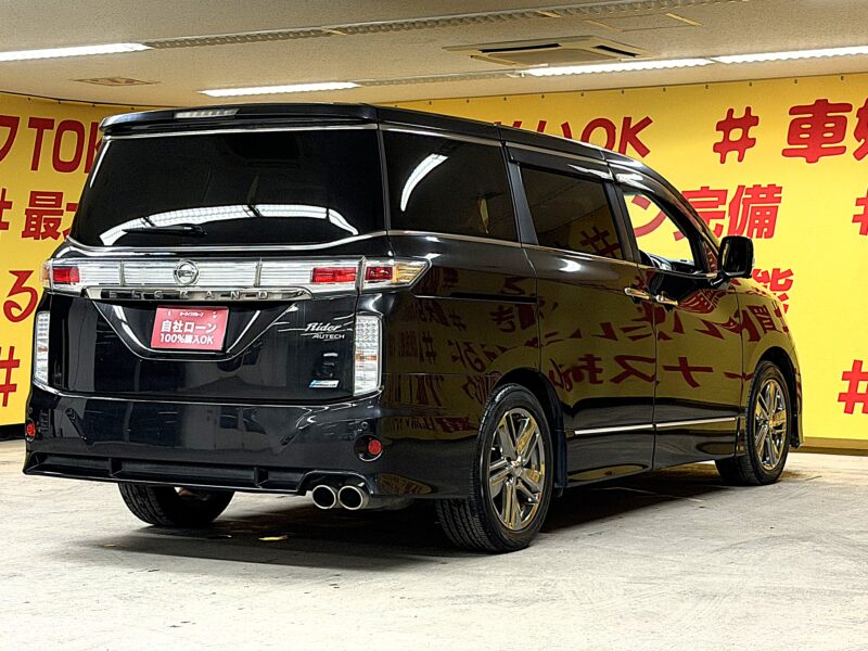 ELGRAND エルグランド ライダーブラックライン黒本革シート マニュアルシート【特別仕様車】【車検2年付】